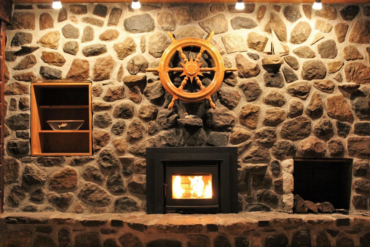 Chalet Riverain Crds Tremblant ลัค-ซุแปร์ริเออร์ ภายนอก รูปภาพ
