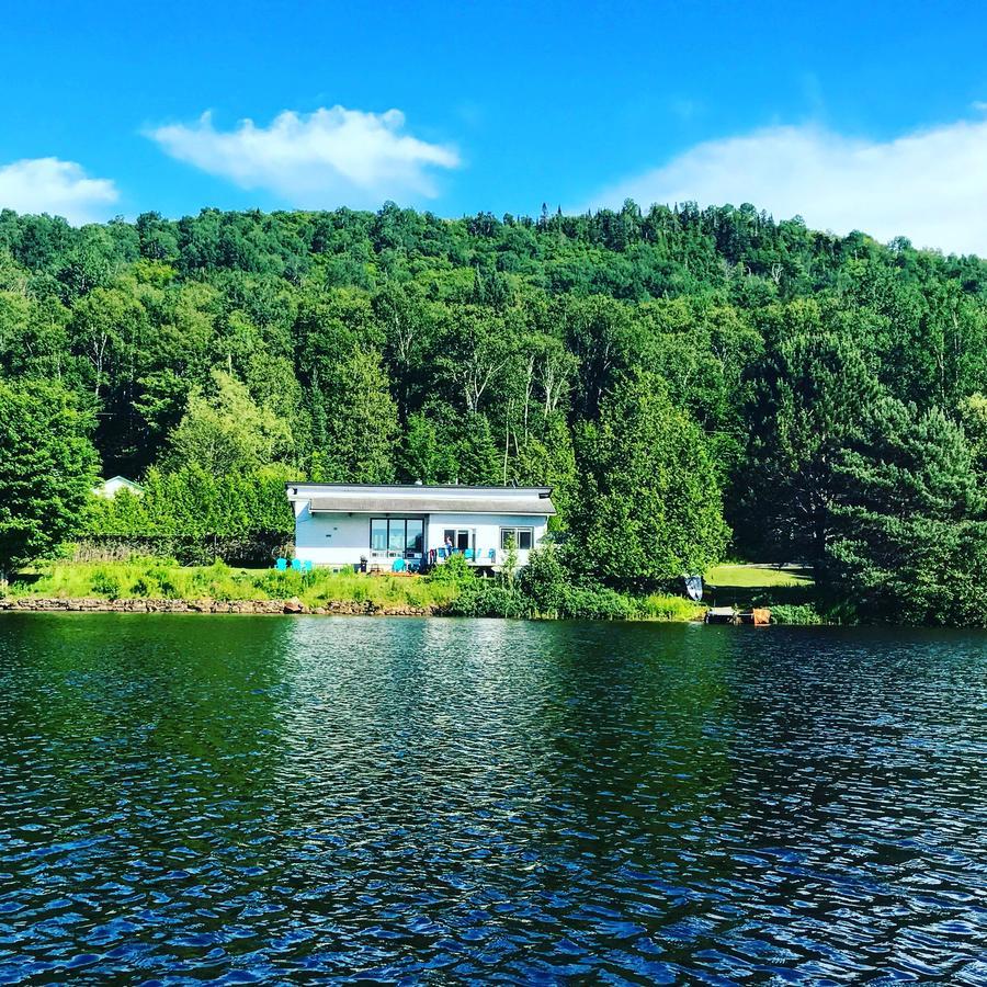 Chalet Riverain Crds Tremblant ลัค-ซุแปร์ริเออร์ ภายนอก รูปภาพ
