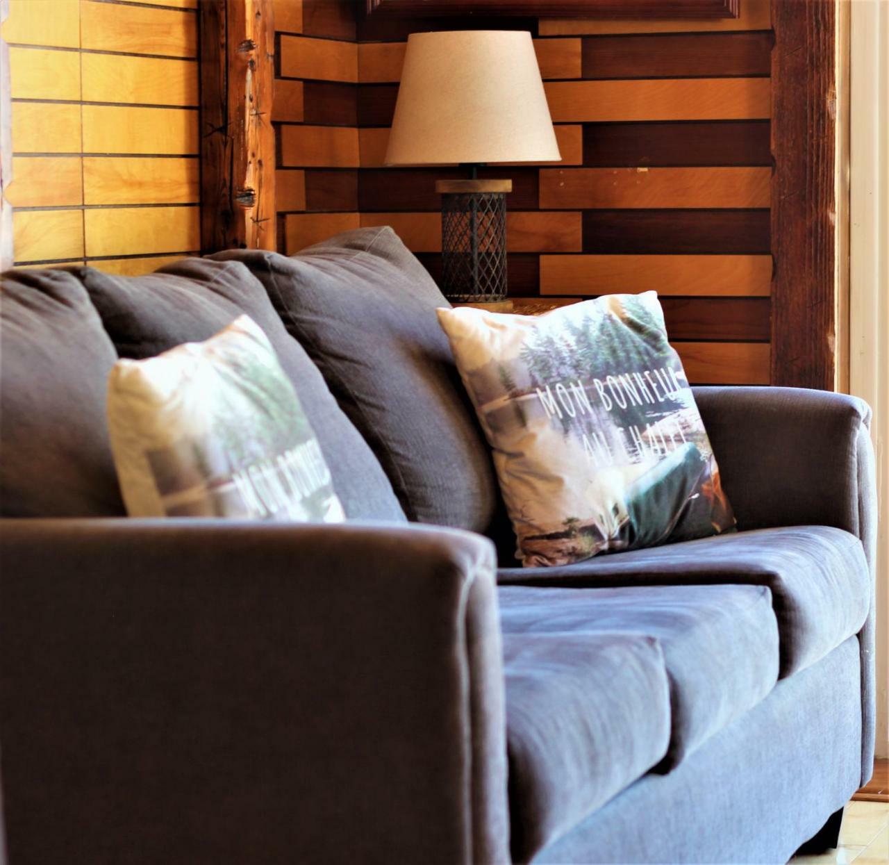 Chalet Riverain Crds Tremblant ลัค-ซุแปร์ริเออร์ ภายนอก รูปภาพ